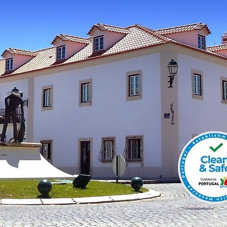 فندق Casa Do Largo - Golega - Turismo De Habitacao المظهر الخارجي الصورة