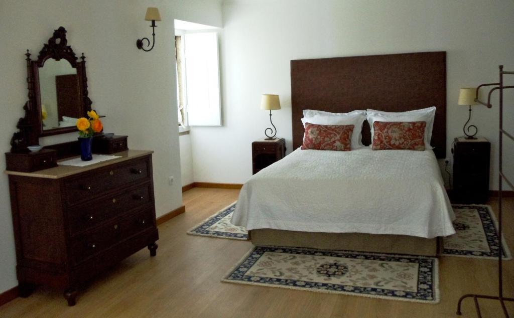 فندق Casa Do Largo - Golega - Turismo De Habitacao الغرفة الصورة